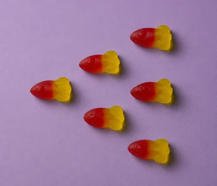 Side by side colour gummies - Makson Healthcare